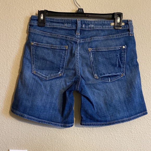 Pilcro and the Letterpress flared bottom shorts size 26 - Picture 4 of 7